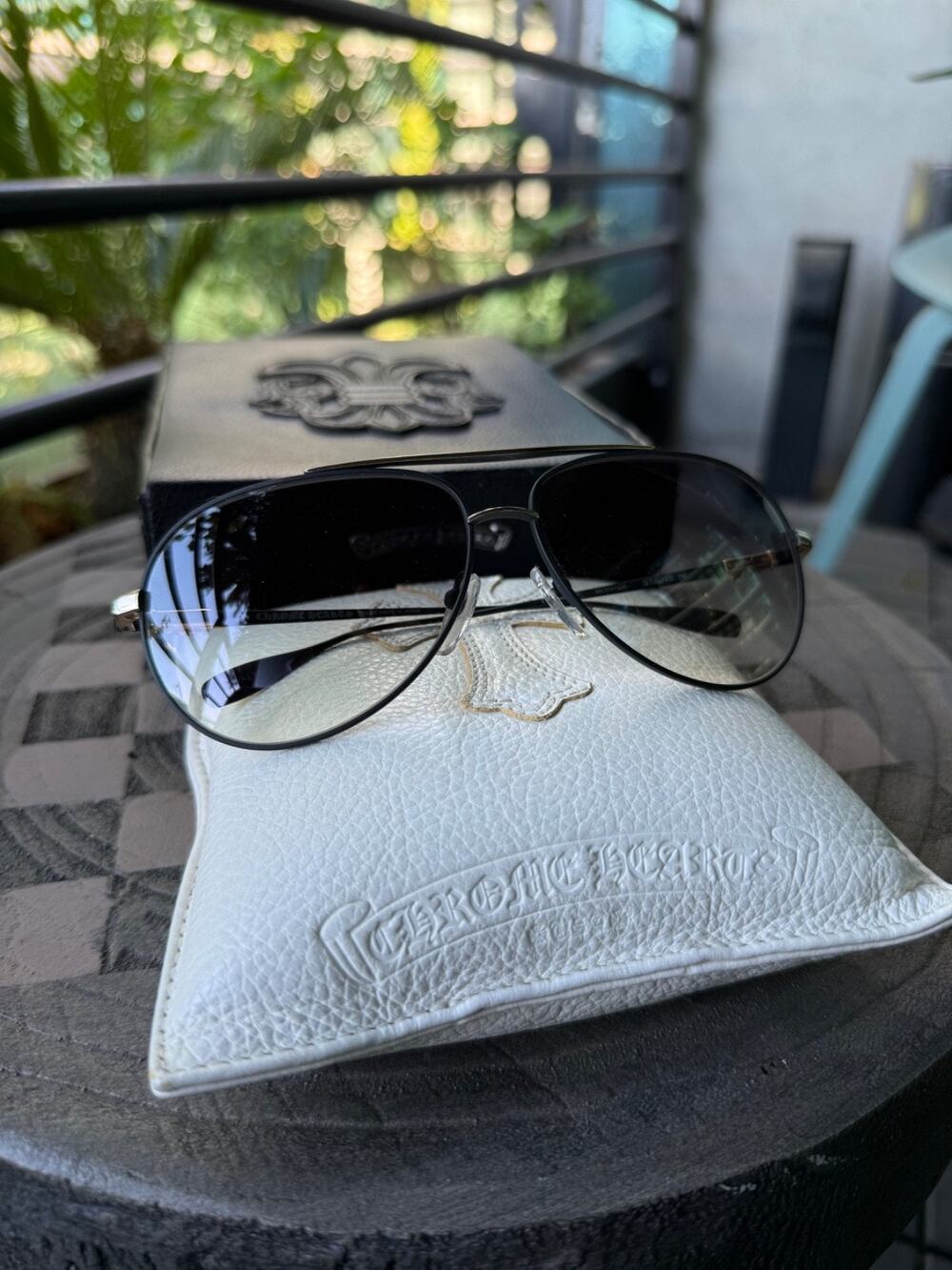 Chrome Hearts Stains IV Sunglasses Black Gold Aviator Gradient Lens w/ Case